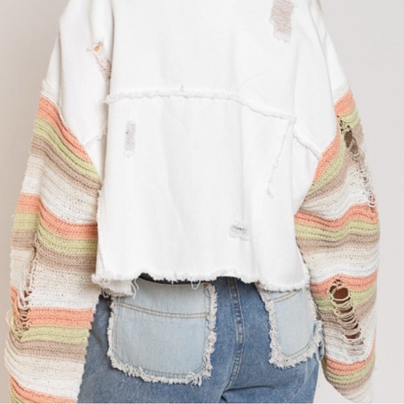 POL White Distressed Jean Jacket with Crochet Sleeves Size Medium - Picture 3 of 12